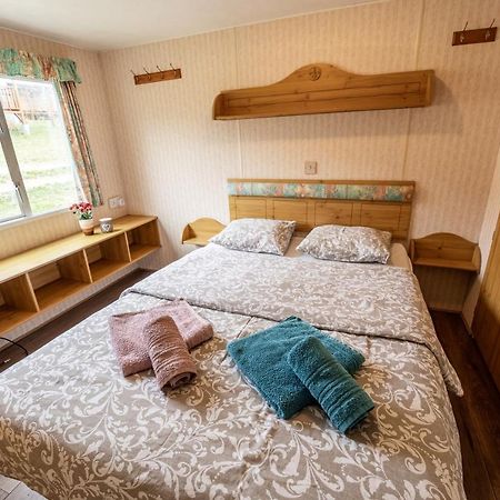 Mobilheim Atlas Villa V. - Vyrovicka Prehrada Znojmo Exteriör bild