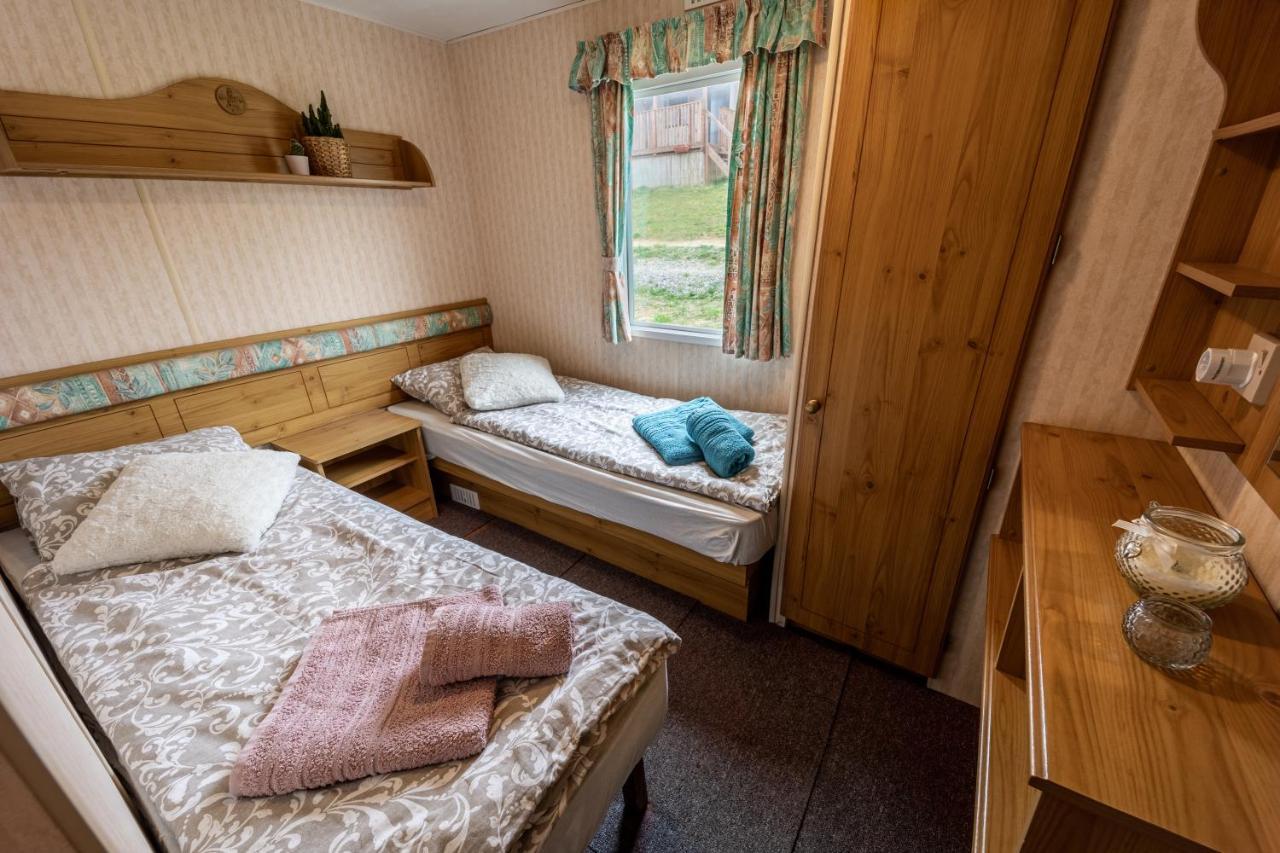 Mobilheim Atlas Villa V. - Vyrovicka Prehrada Znojmo Exteriör bild